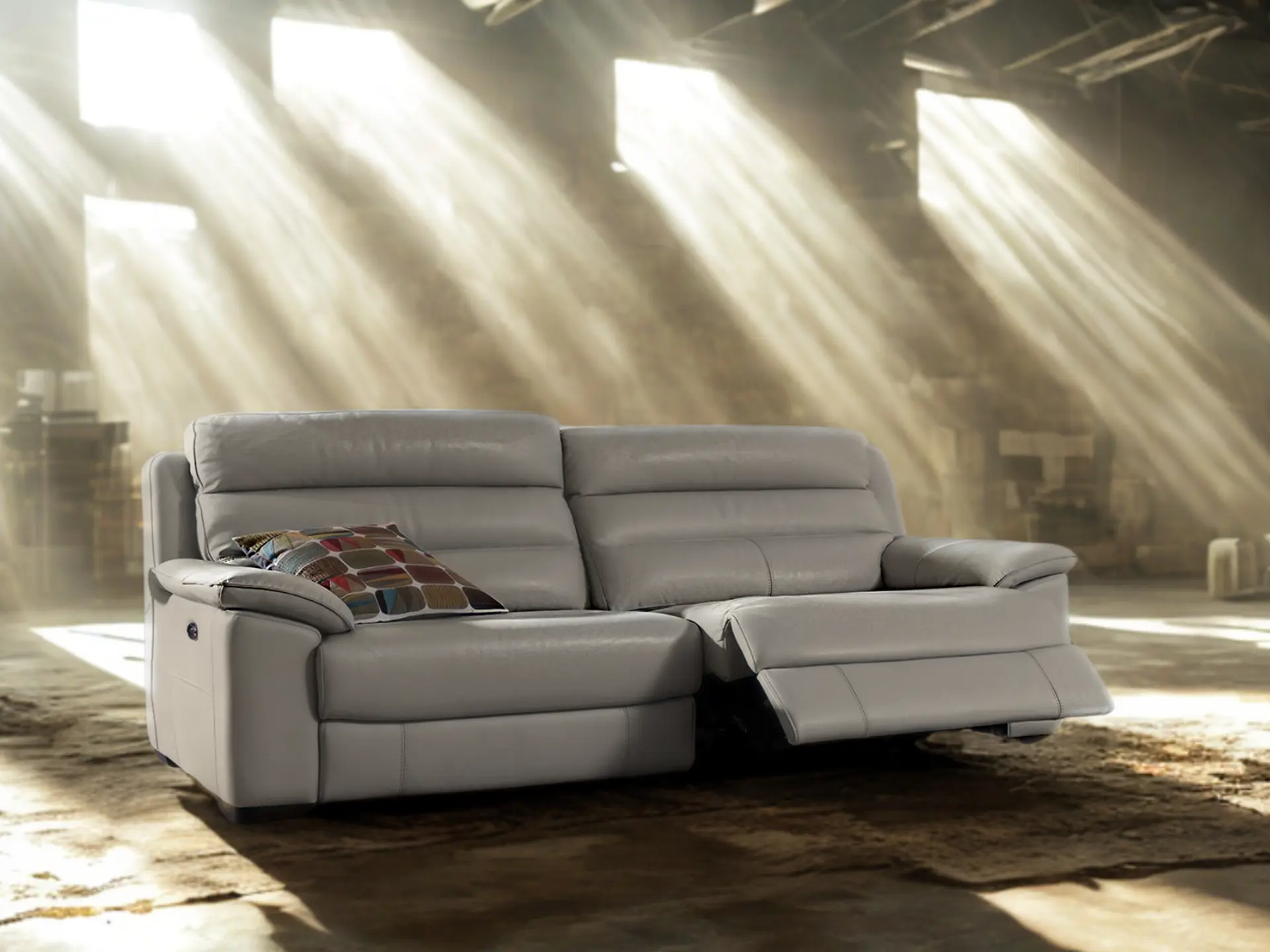 canapé-relax-en-cuir-gris-jean