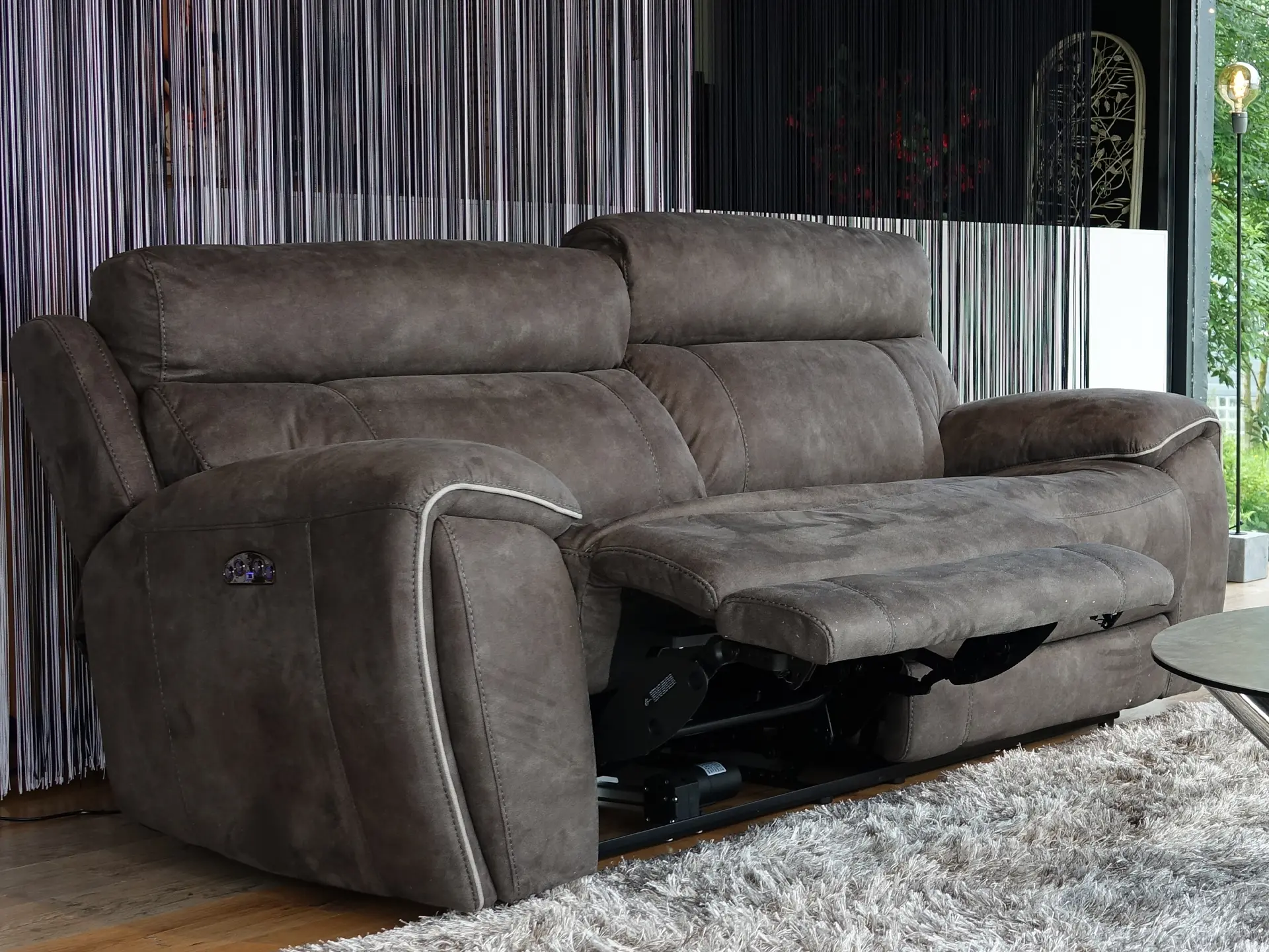 Salon-3+2-relax-en-tissu- DOUGLAS-